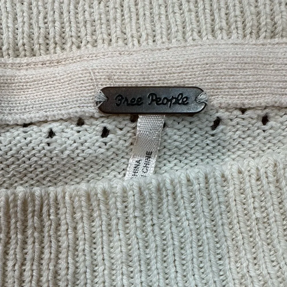 💙 Free People Sandcastle Cropped Sweater 💙